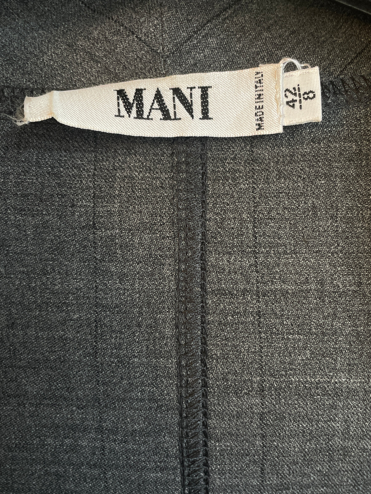 Mani by Armani 90's grey viscose & wool set (cardigan with matching sleeveless vest)
