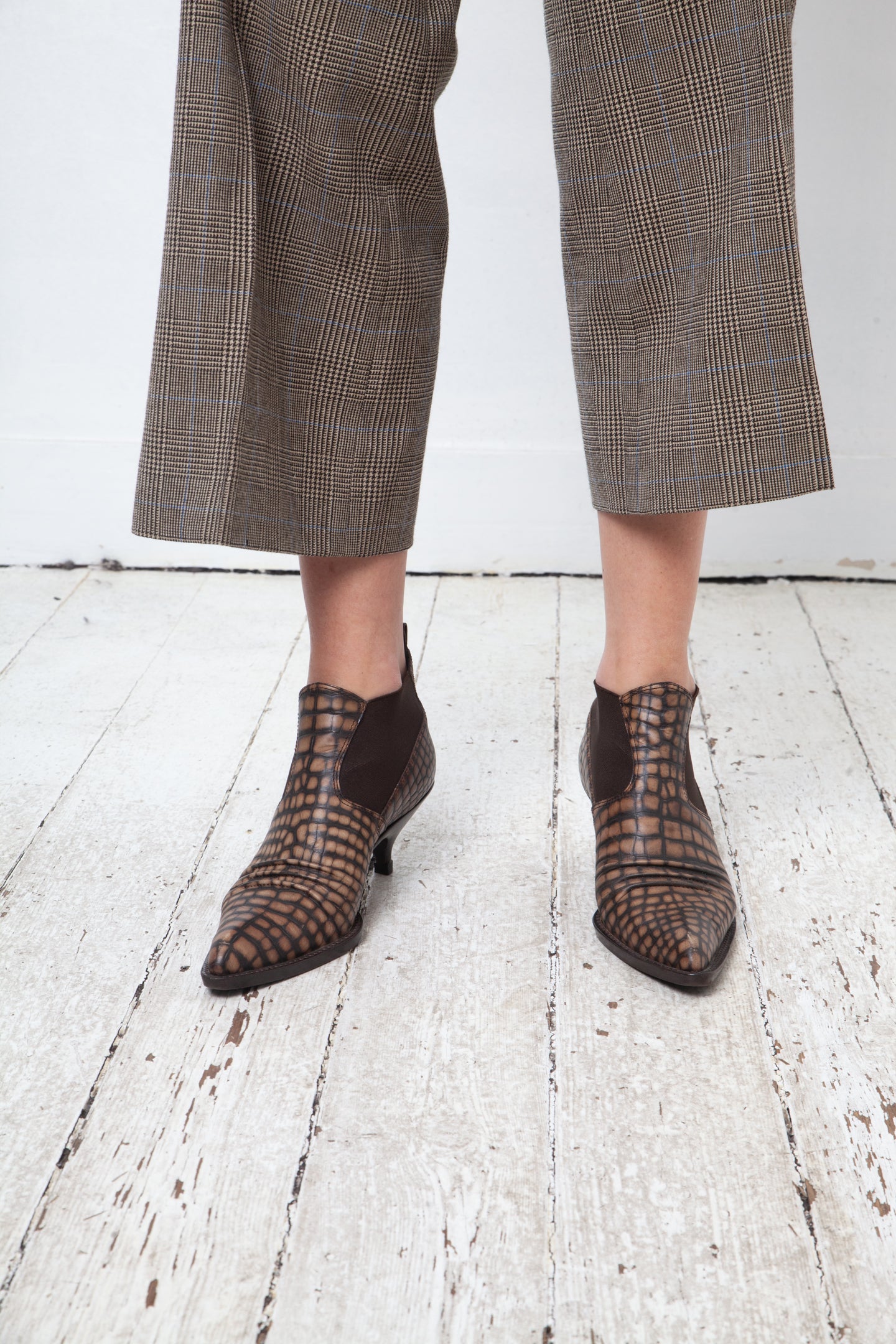 Miu Miu 2000's brown croc embossed leather ankle boots size 36,5