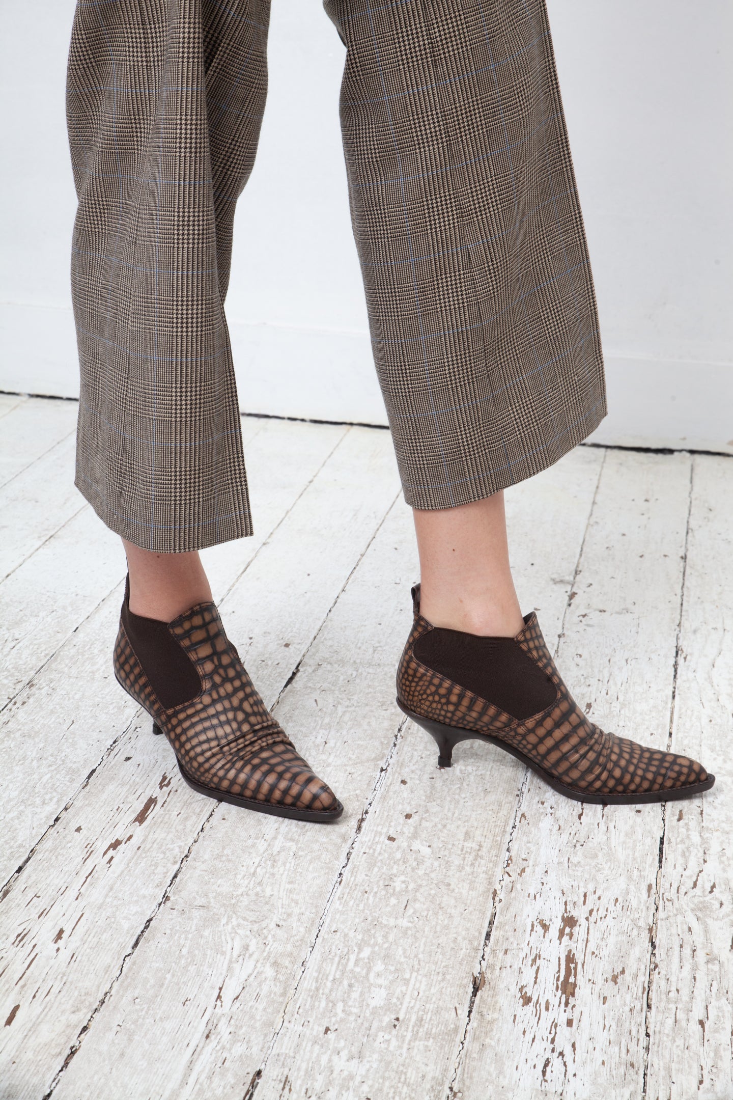 Miu Miu 2000's brown croc embossed leather ankle boots size 36,5