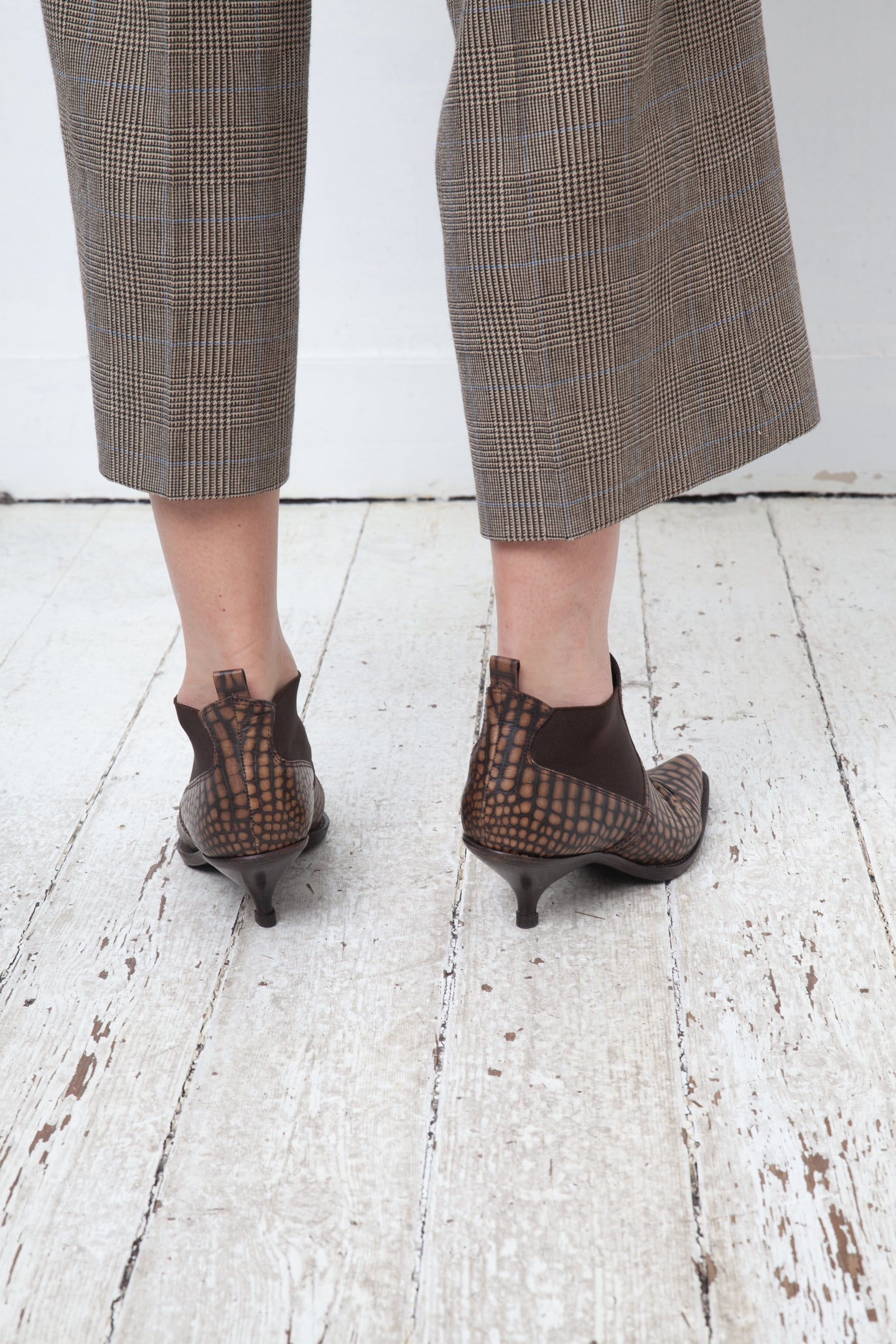 Miu Miu 2000's brown croc embossed leather ankle boots size 36,5