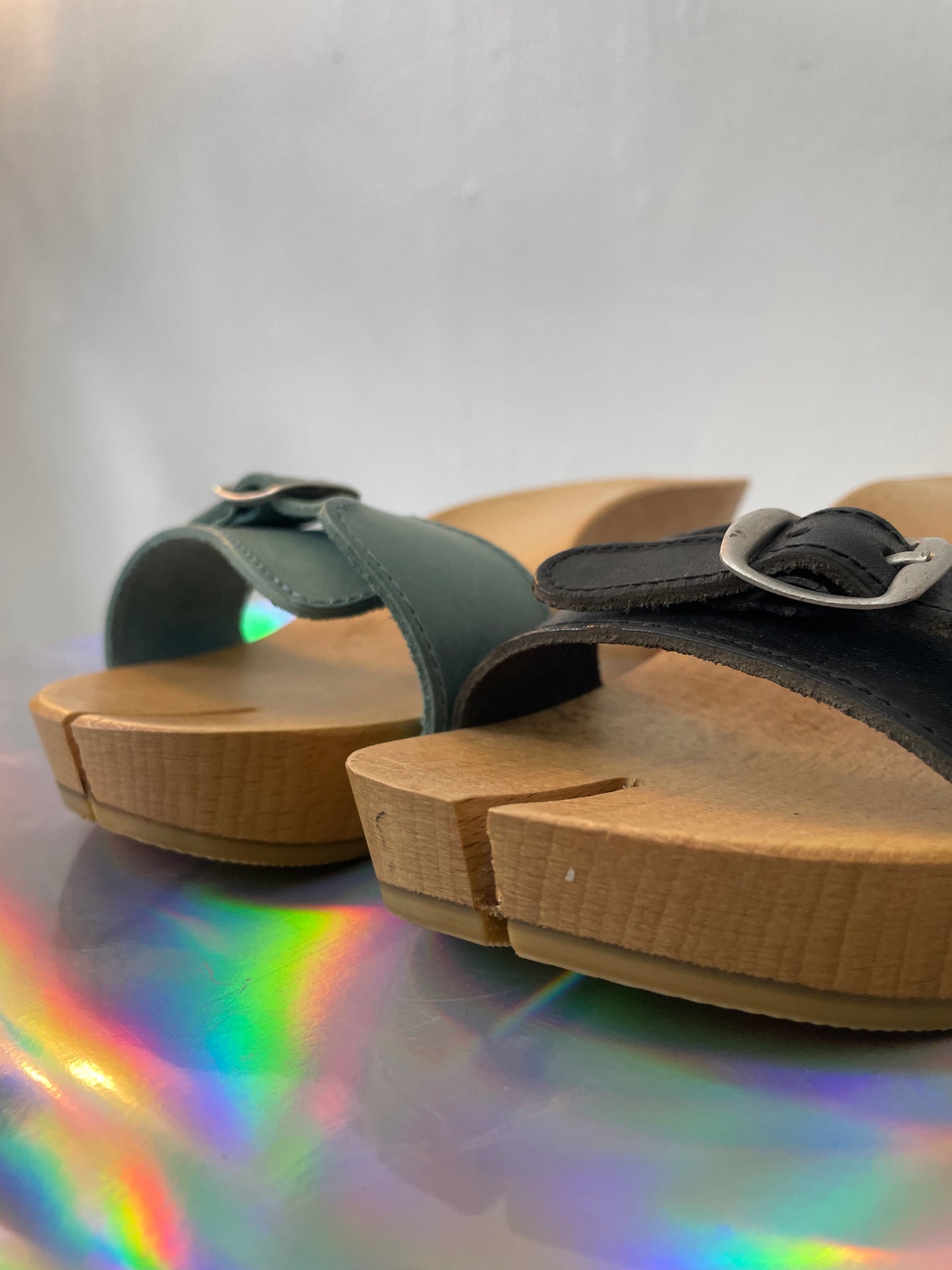MM6 2005's wooden tabi sandals with interchangeable leather colored straps size 39