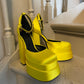 Versace FW 2021 full runway look 36 : yellow dress , Medusa Aevitas heels and stockings