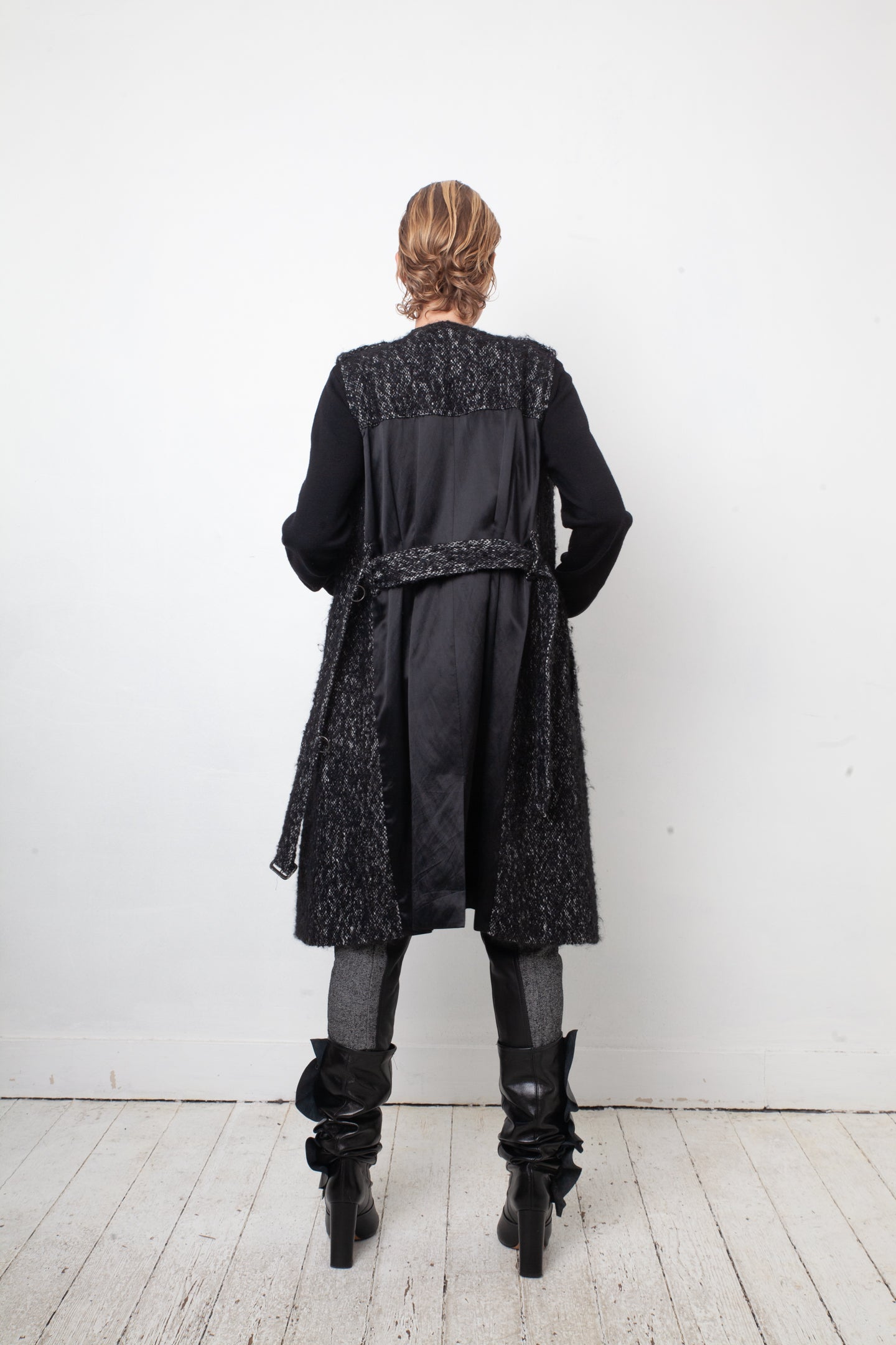 Dries van Noten 2010's sleeveless wool bouclé grey coat with belt