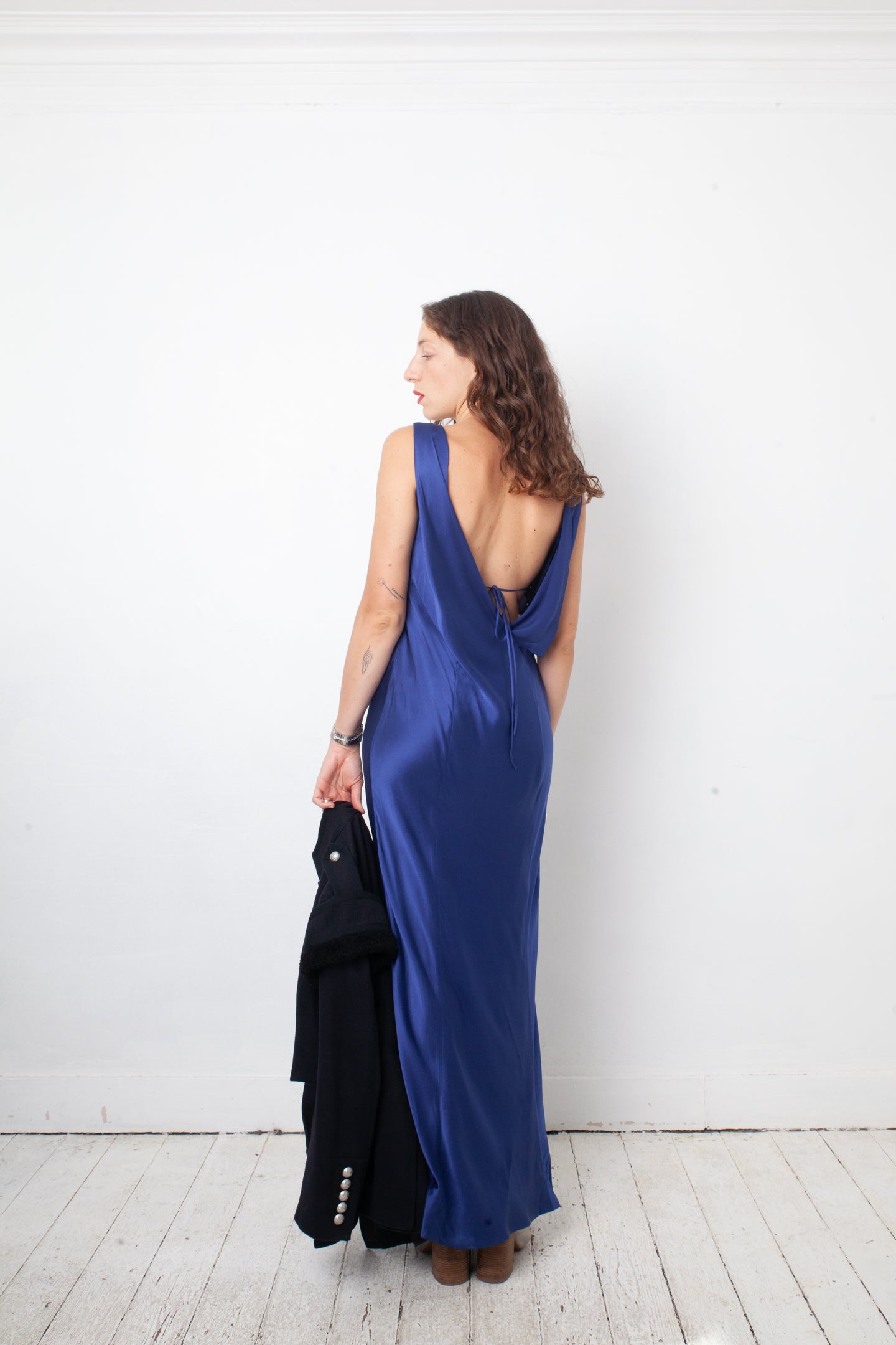 Alberta Ferretti 2010's silk blue evening gown with open back
