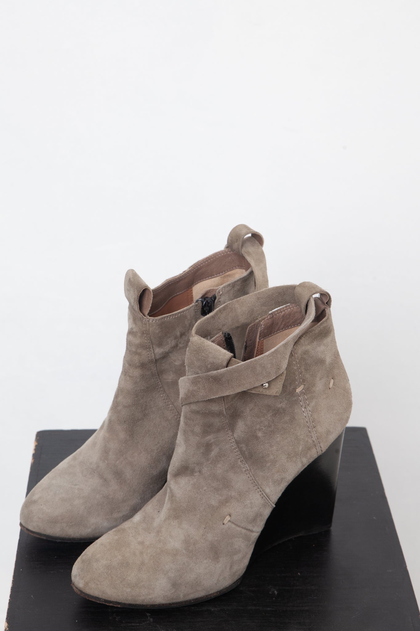 Costume National suede ankle boots wedge heel size 39