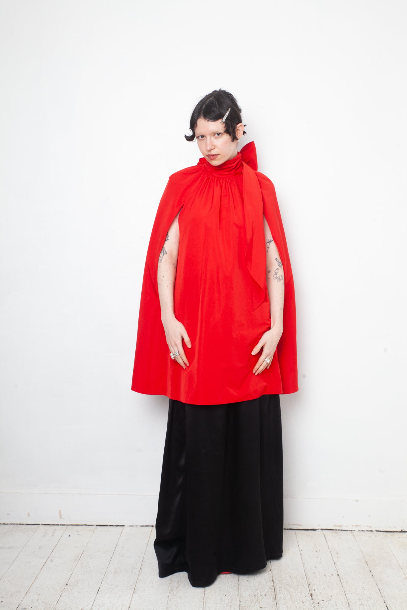 Valentino 2020’s red cape with bow in back