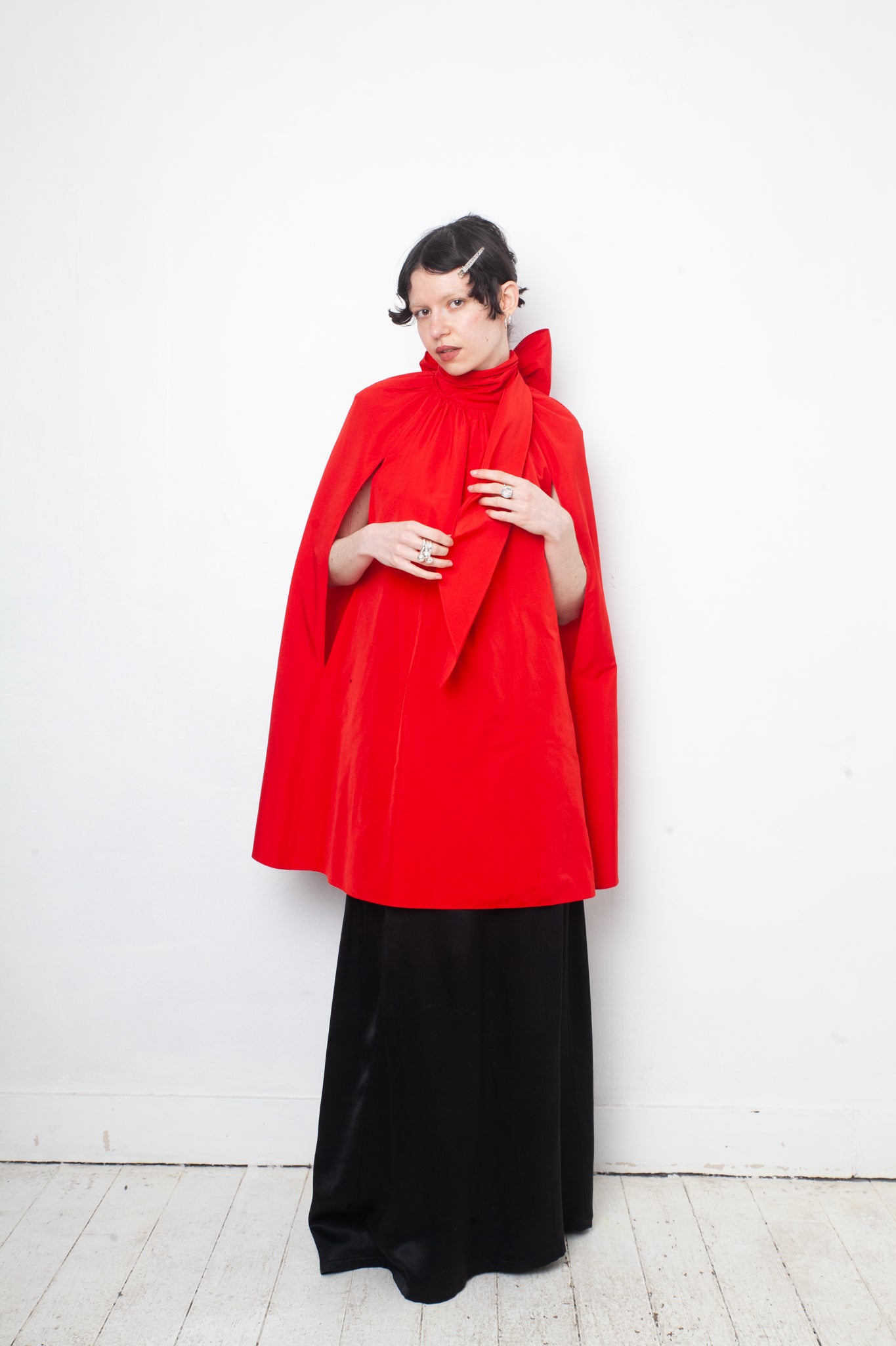 Valentino 2020’s red cape with bow in back