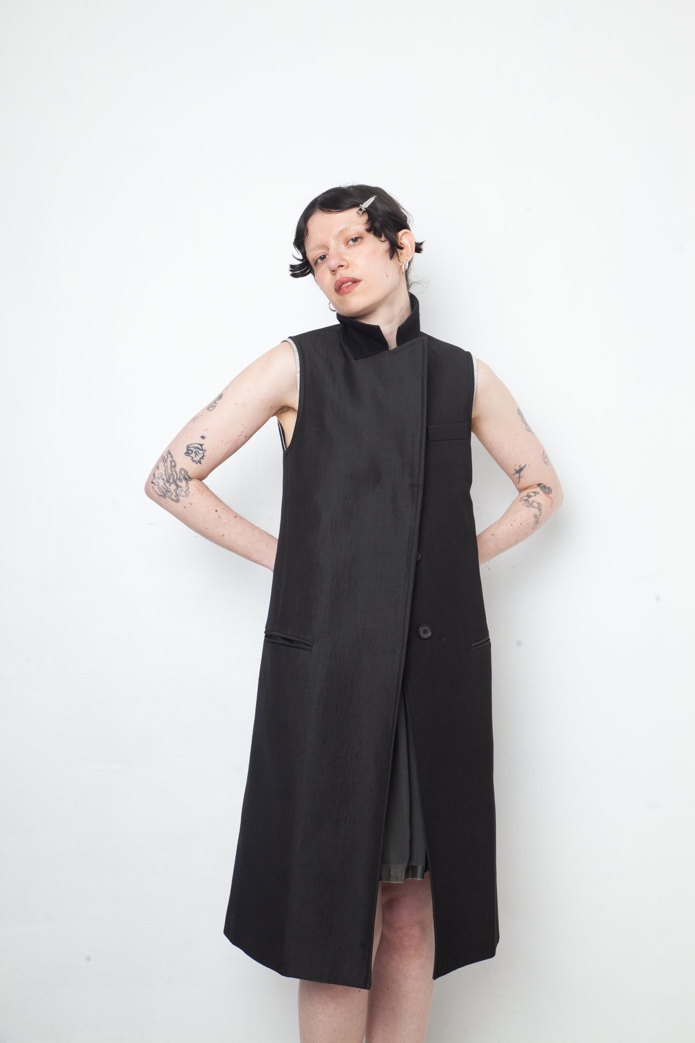 Martine Sitbon wool grey sleeveless blazer with upright collar