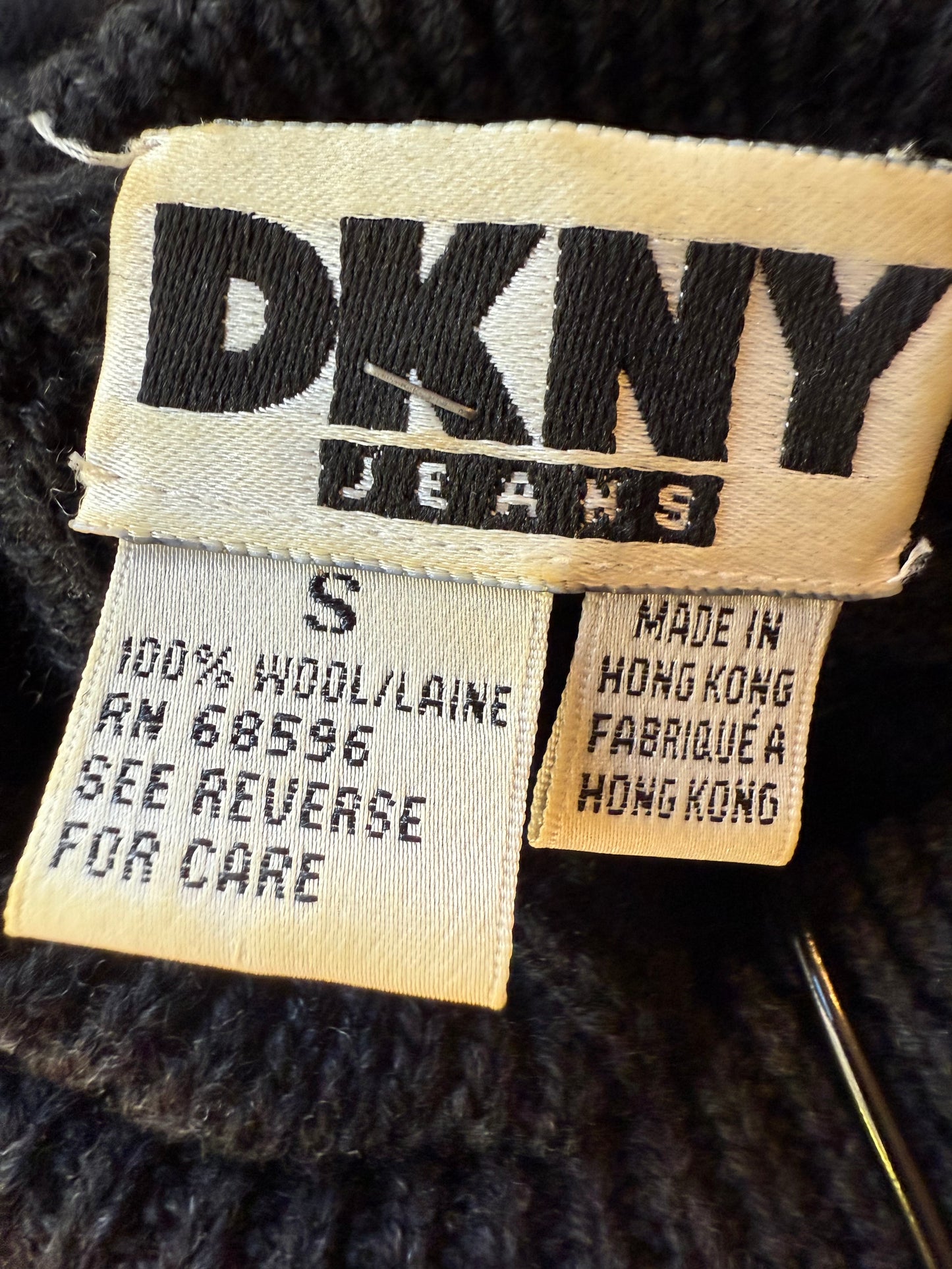DKNY 90's wool and leather twinset (turtleneck & gilet)