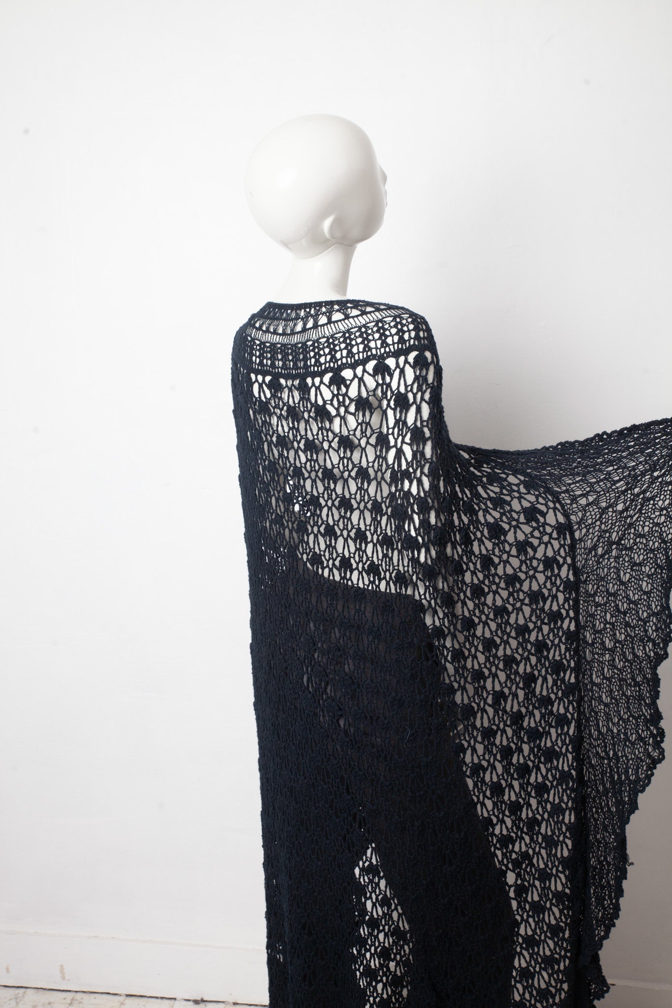 Veronique Branquinho FW 2014 large knit petrol blue cape