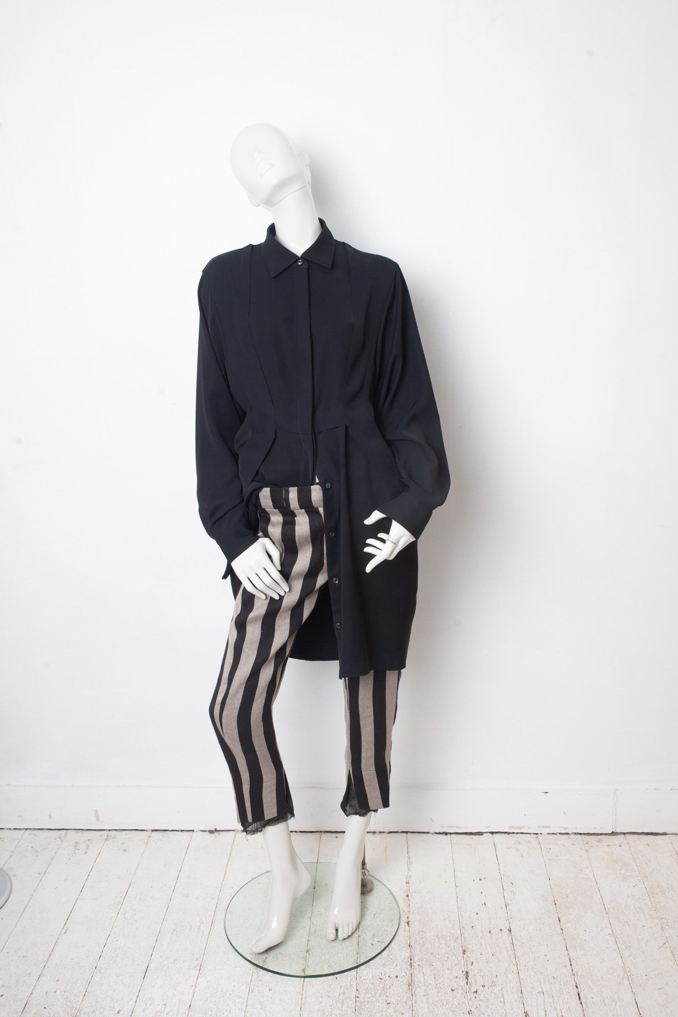 Ann Demeulemeester 2010's linen striped black and grey capri pants