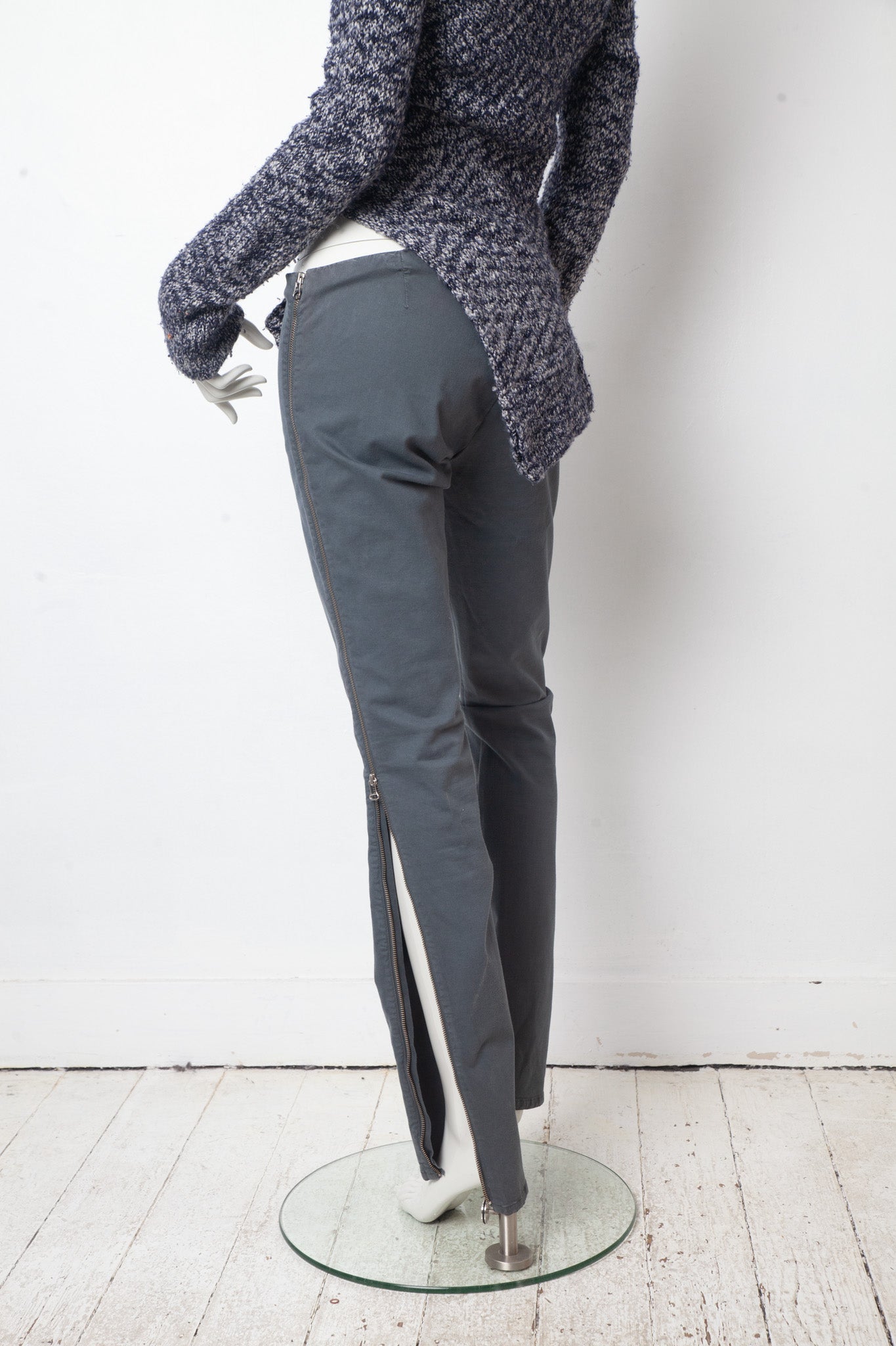 MM6 FW 2006 low waisted legging trousers with side zippers