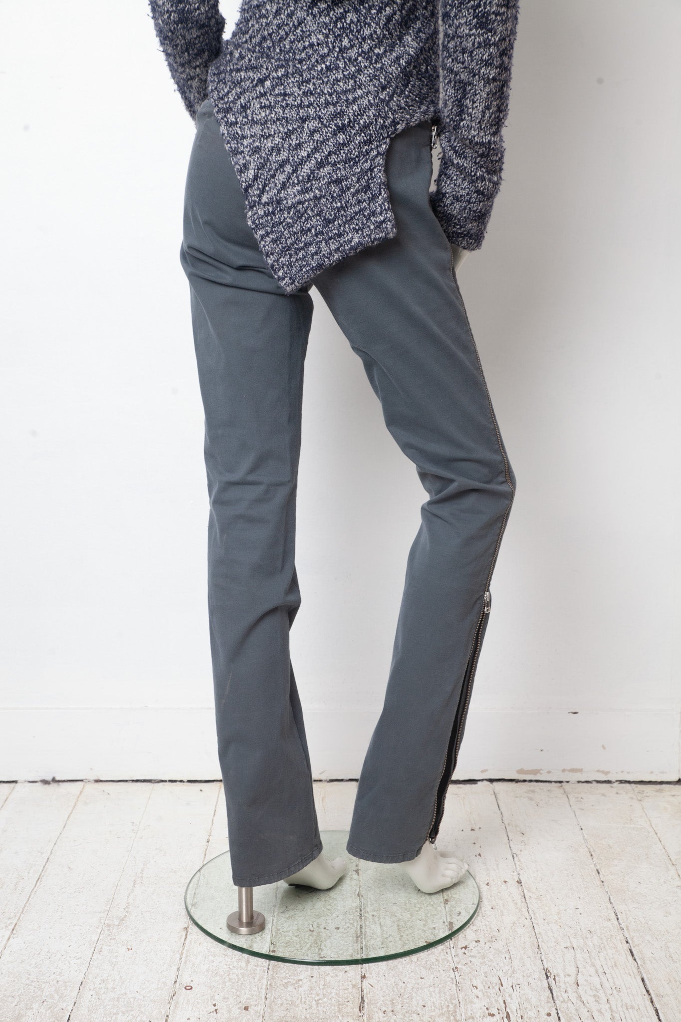 MM6 FW 2006 low waisted legging trousers with side zippers