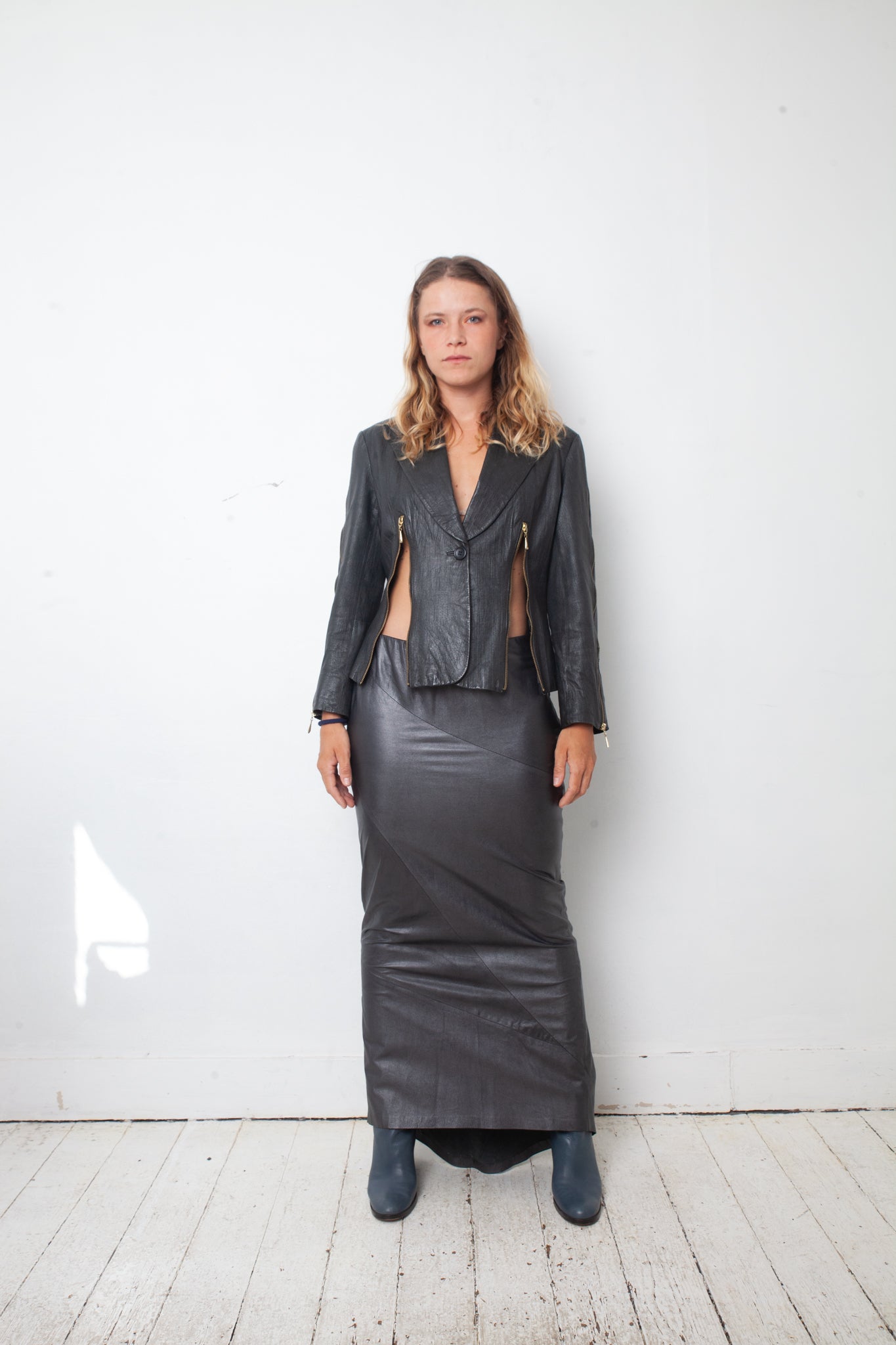 Exte 2000's dark blue silver leather maxi skirt