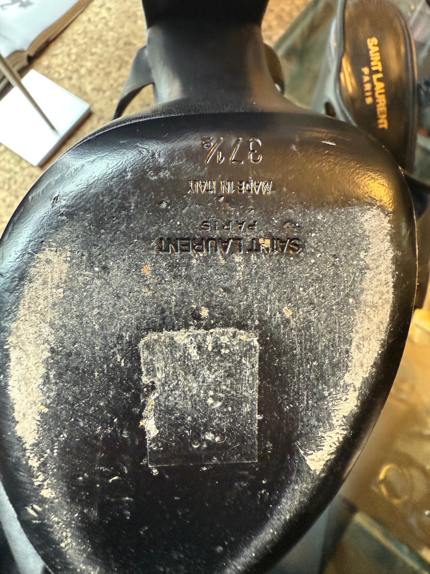 Saint Laurent black leather open toe sandals with chunky heel size 37,5