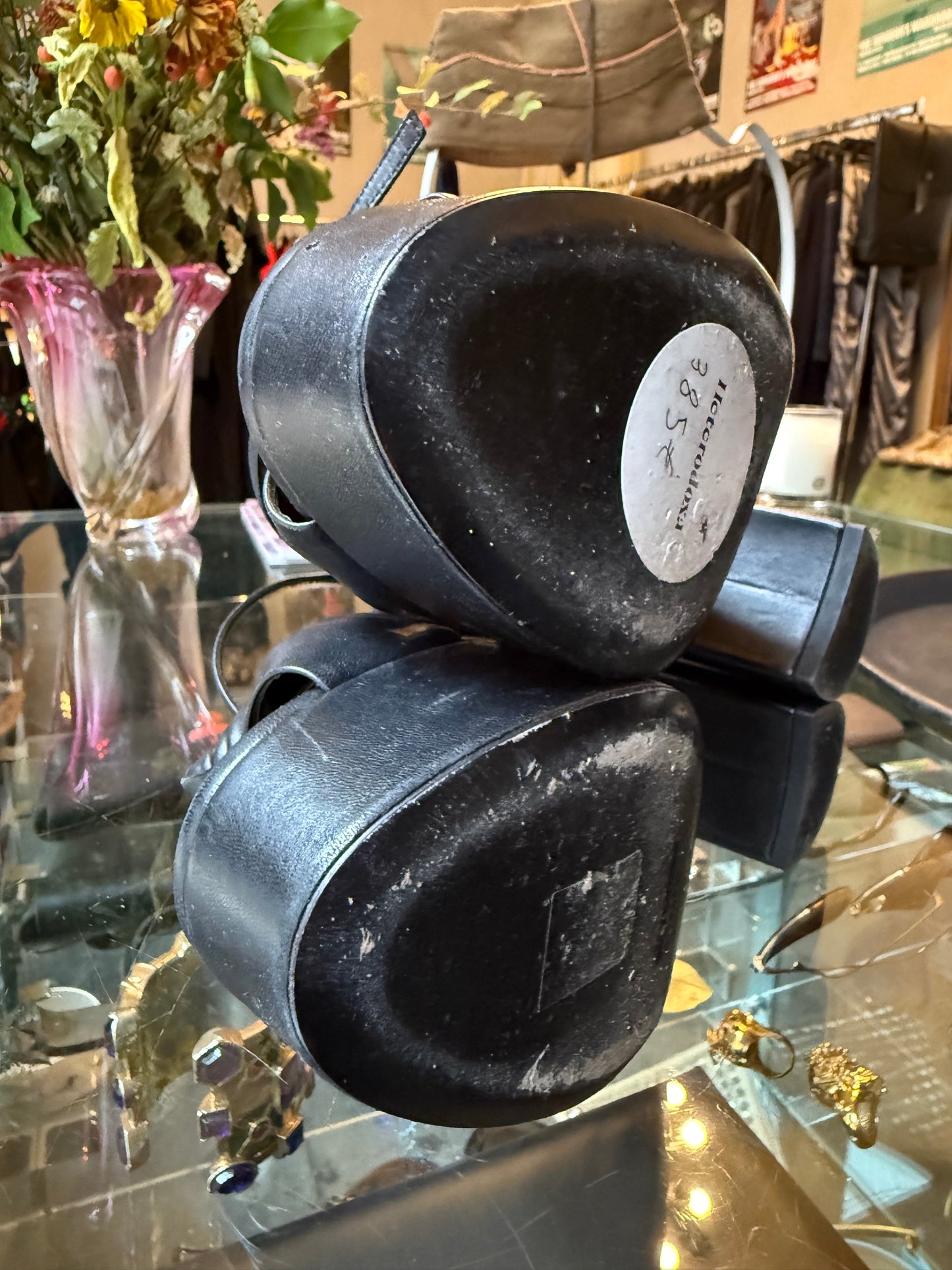 Saint Laurent black leather open toe sandals with chunky heel size 37,5