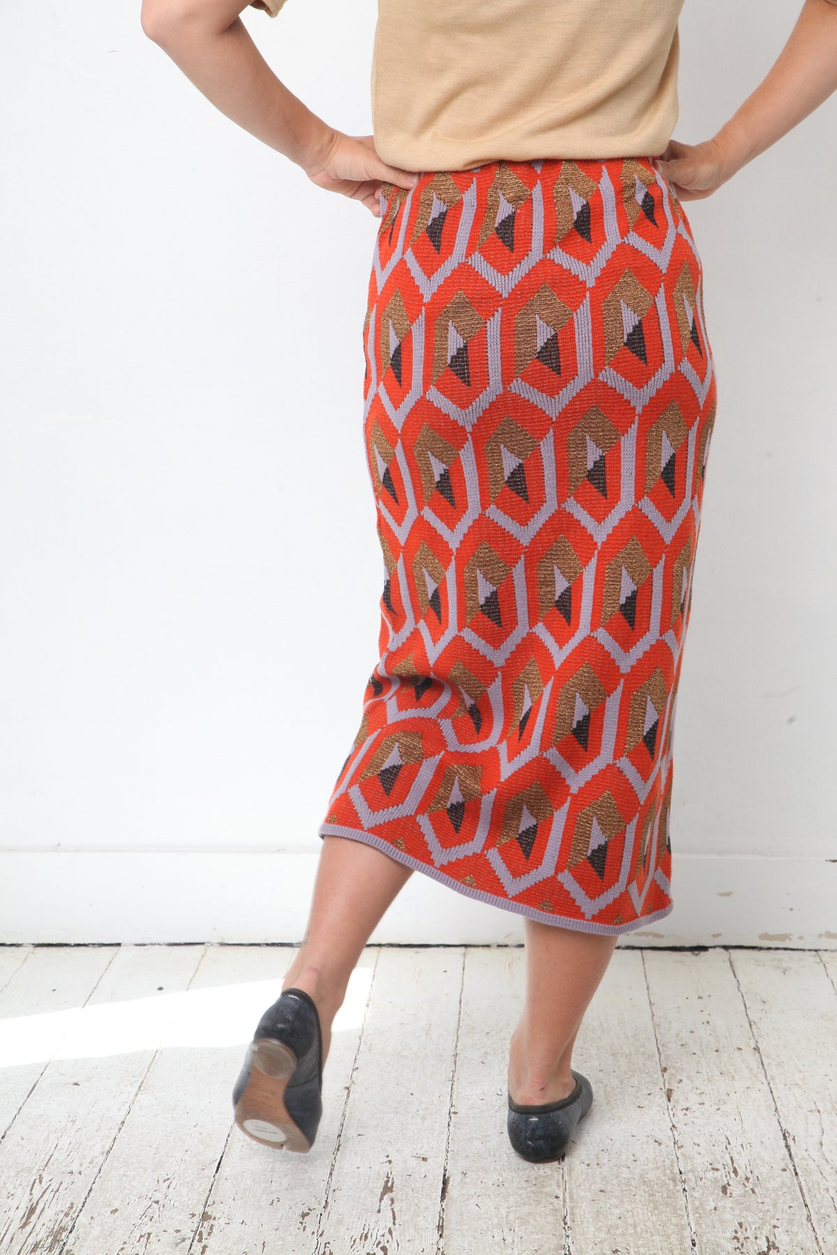 Dries van Noten FW 2017 graphic pattern red knit pencil skirt