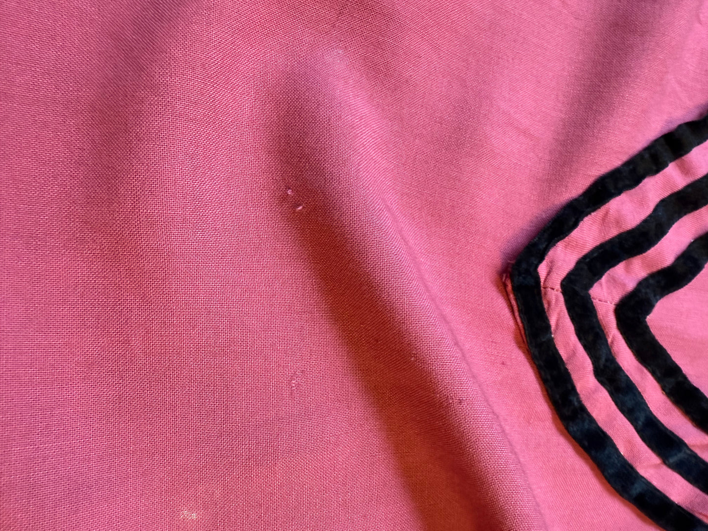 1920's pink theater costume with lace collar and flounce sleeves