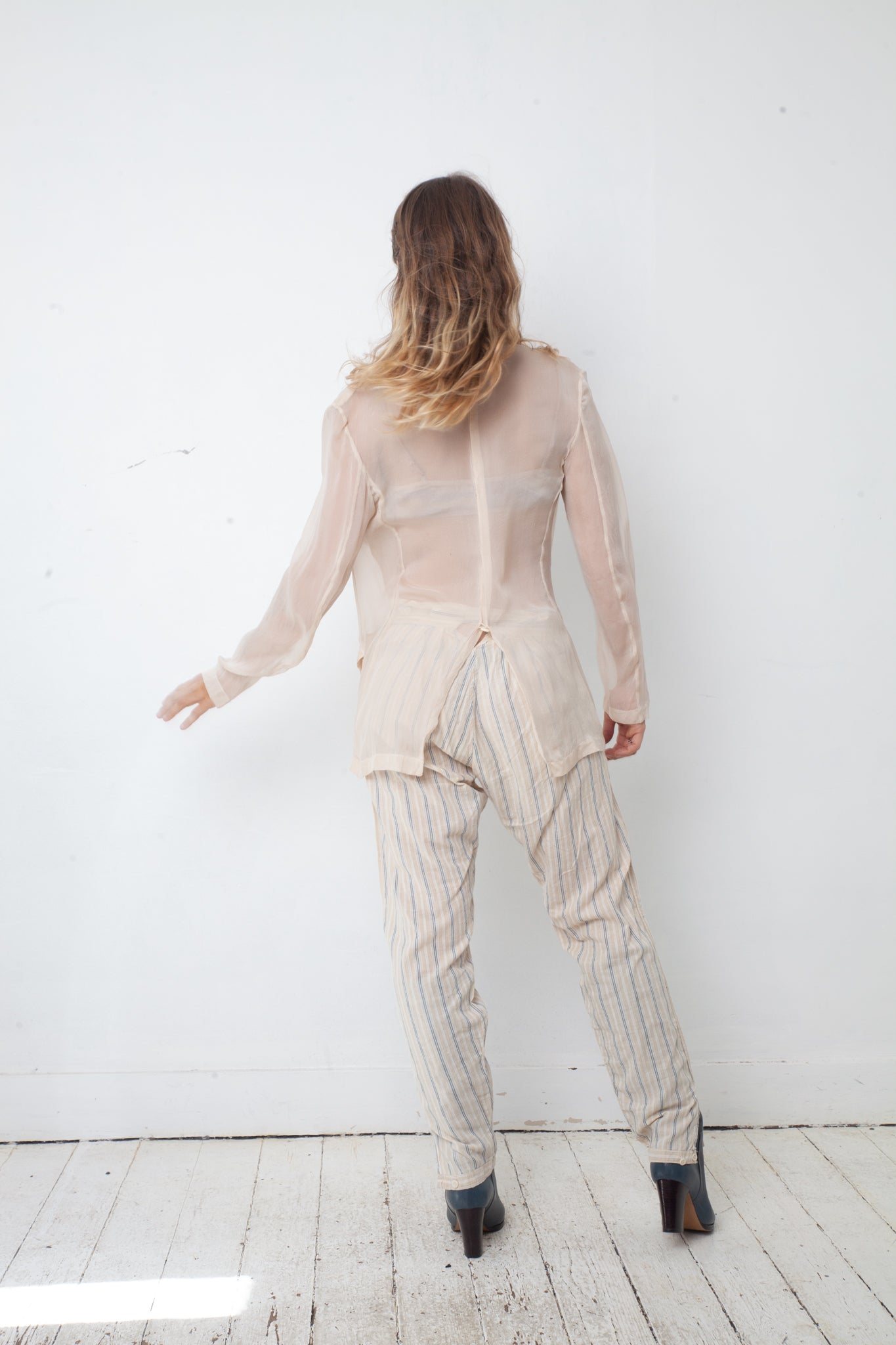 Hussein Chalayan 2000's sheer silk soft pink blazer