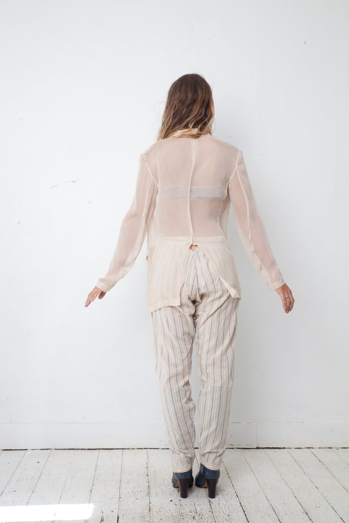 Hussein Chalayan 2000's sheer silk soft pink blazer