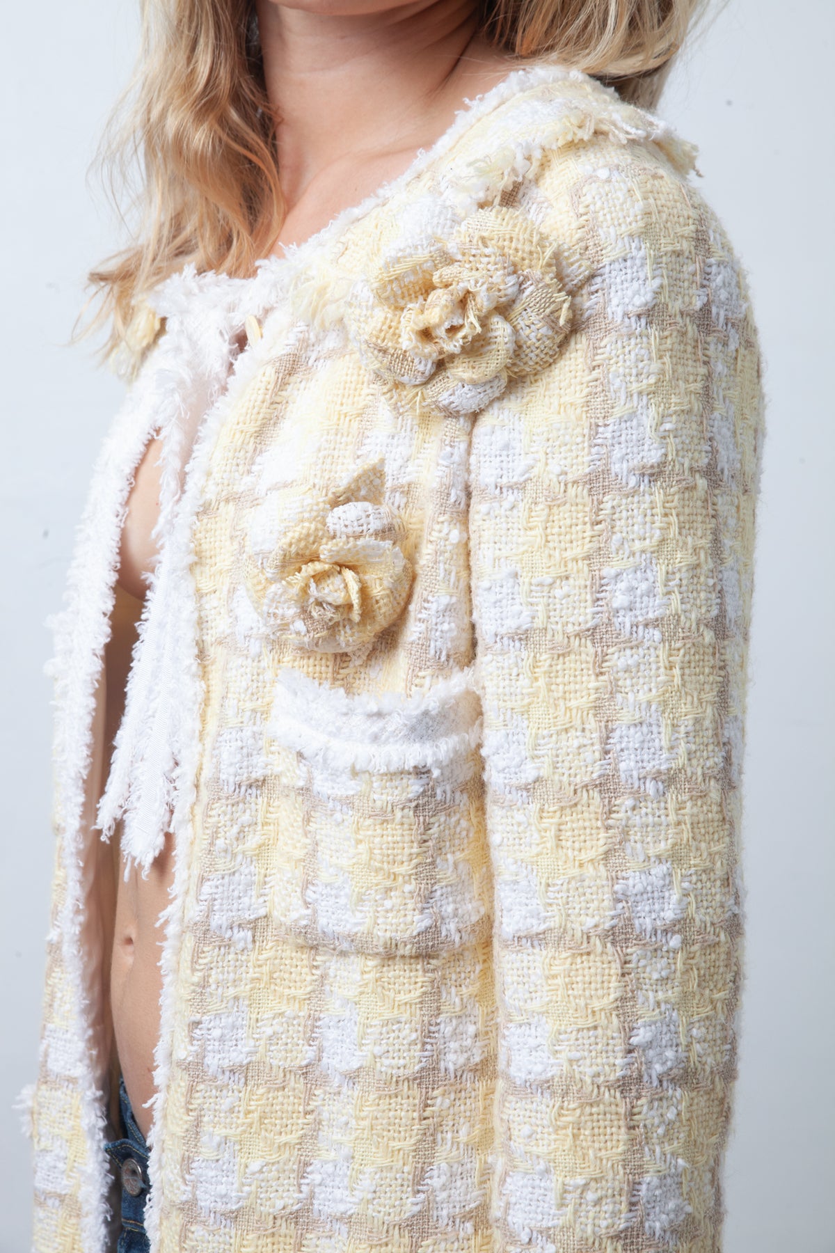 Chanel Cruise 2004 butter yellow and white tweed jacket