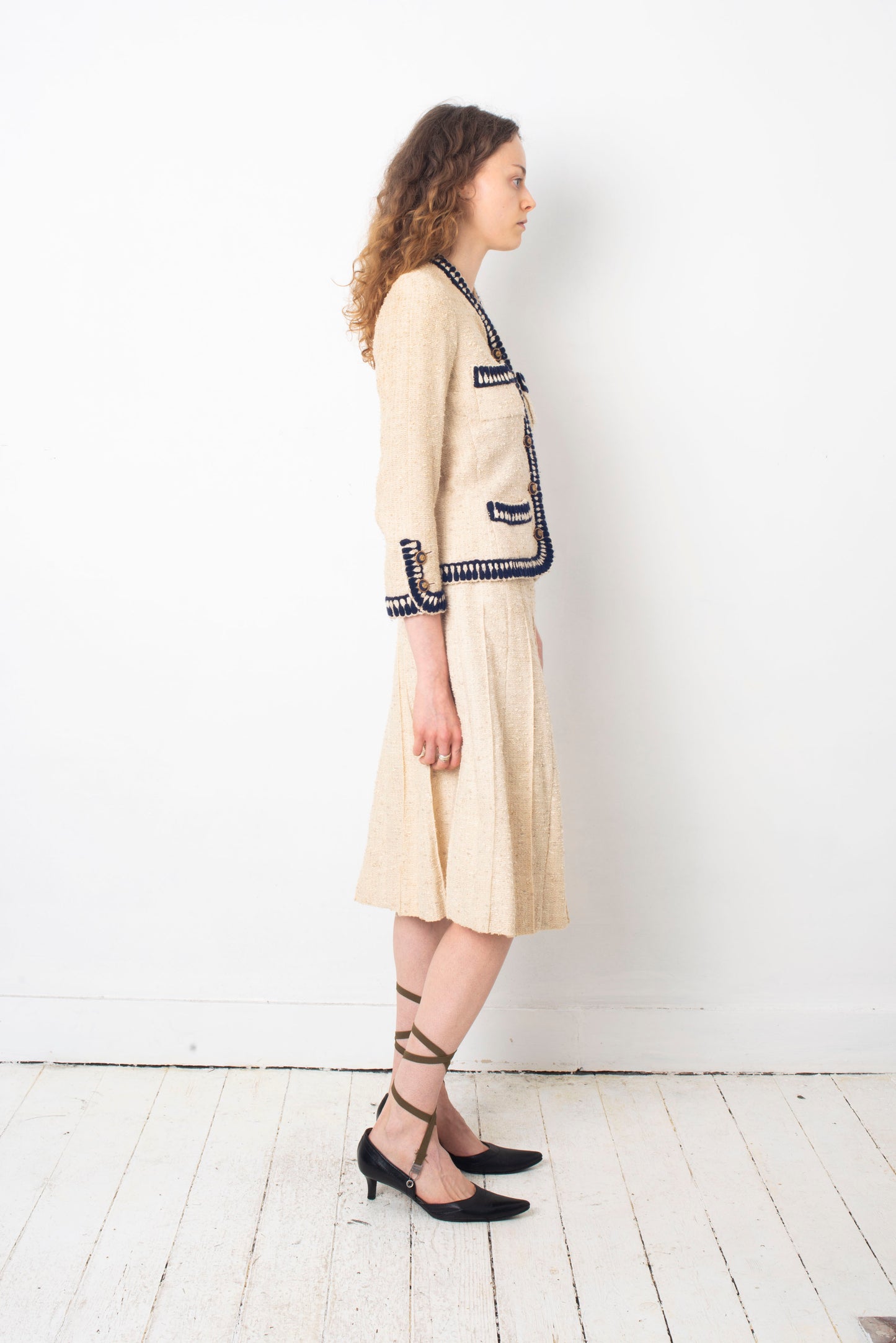 Chanel 1970's Haute Couture cream and navy skirt suit