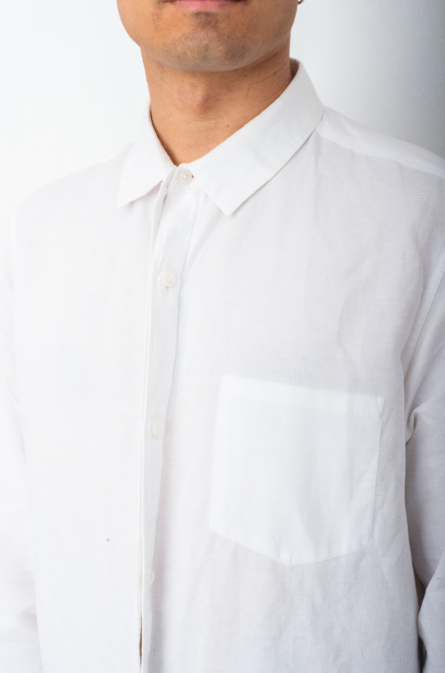 Ann Demeulemeester 2000's white linen reversed pocket and buttons shirt