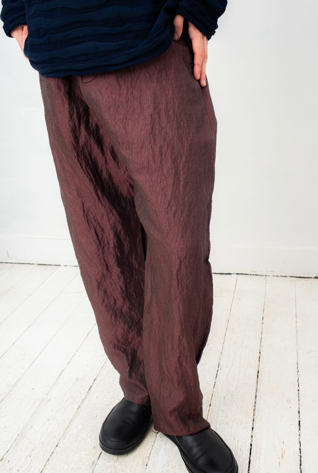 Devoa 2010's rusty colored loose trousers with drawsting