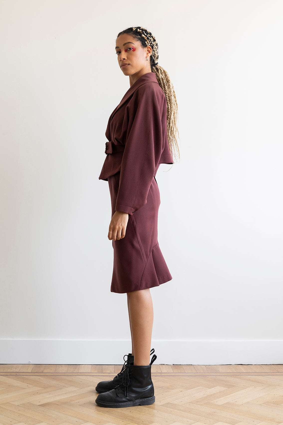 Iconic Alaïa 1990's burgundy skirt suit