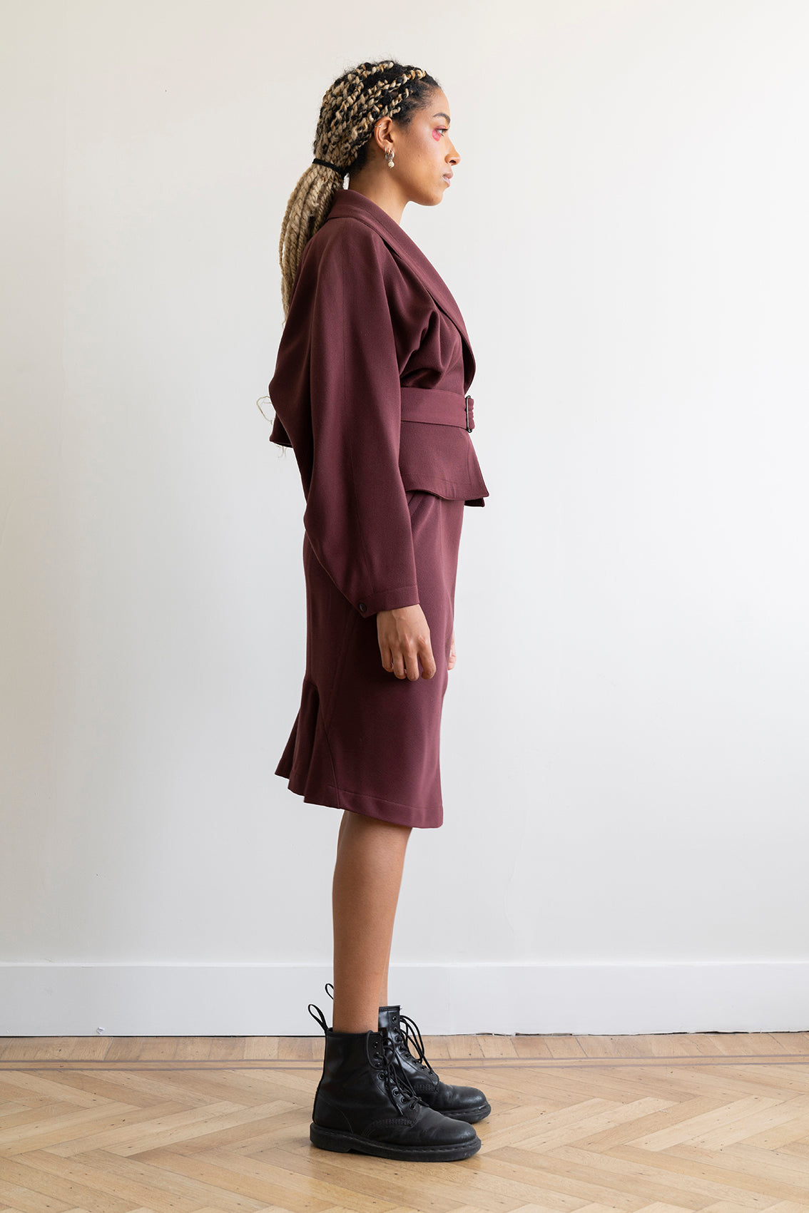 Iconic Alaïa 1990's burgundy skirt suit
