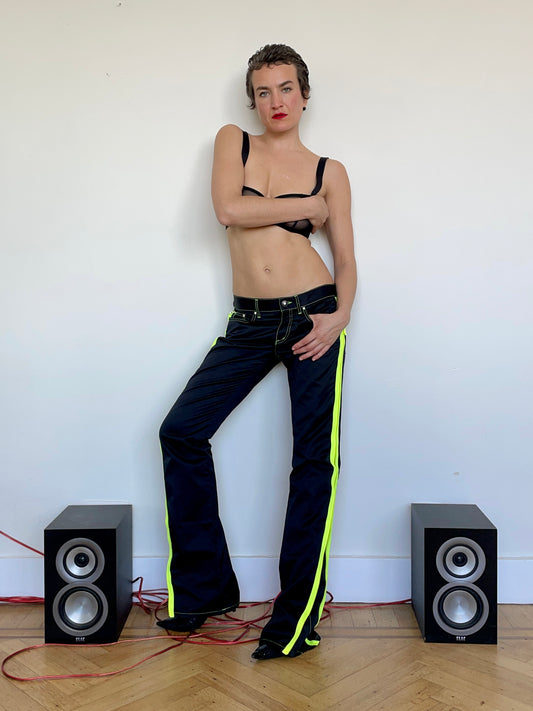 Voyage Passion Y2K black low waisted cotton flared pants with fluorescent yellow zippers on the sides