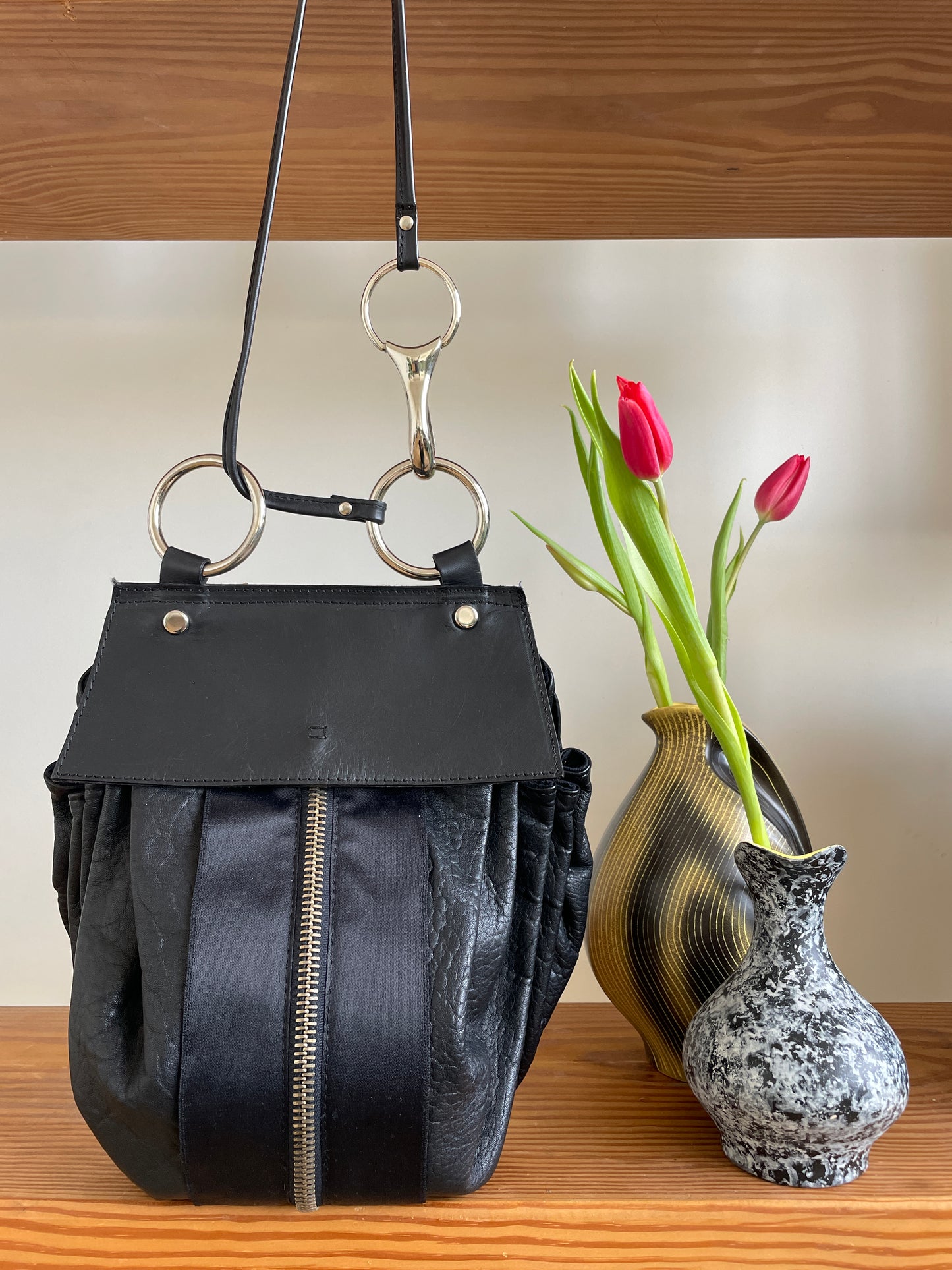 Collection Privée 2000's leather and satin black twisted hobo bag with circle handles