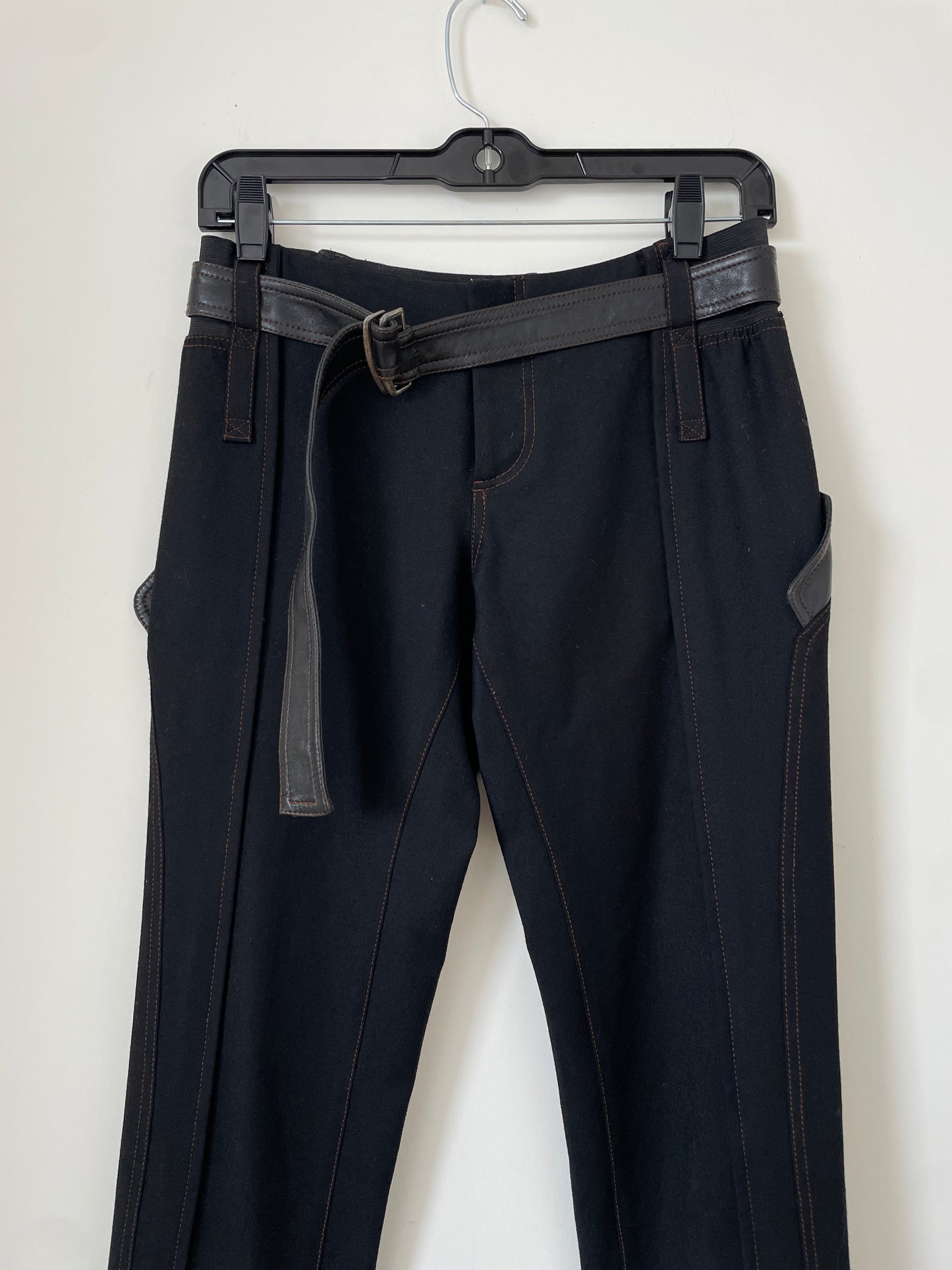 Sharon Wauchob 2000's stretch black low waisted pants with leather pockets and belt